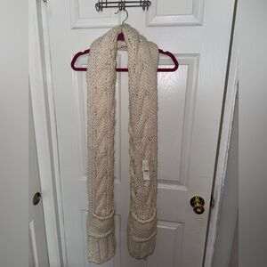 PacSun Ivory Knit Scarf